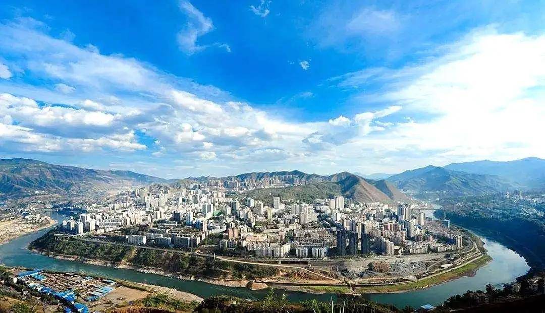 四川,文化瑰宝映衬下的绿色生态家园